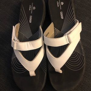 New Clark Womens sandals